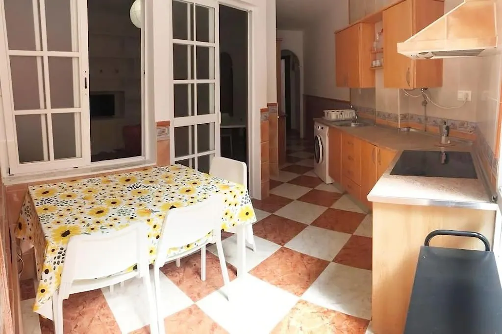 Piso Fresco Y Luminoso En Cadiz 아파트
